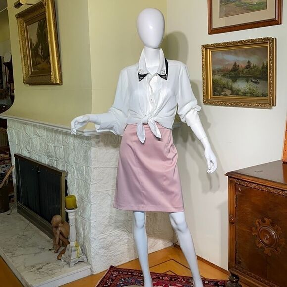 Le Chateau Pink Pearl Pencil Stretch Skirt - Picture 3 of 6